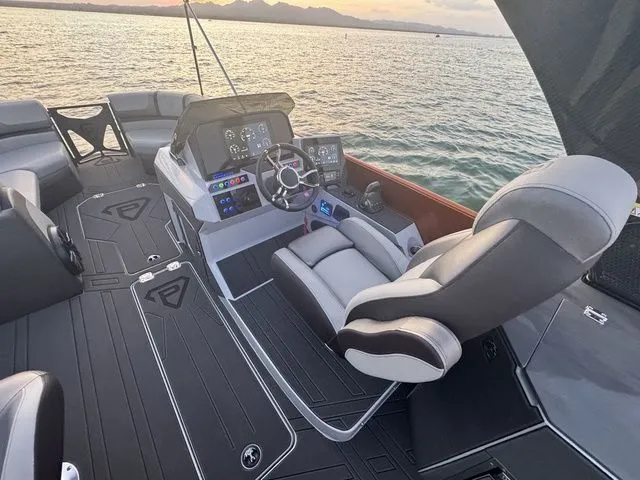 Slide: The Image of Paradigm 236 Surf SL 2026 - 6