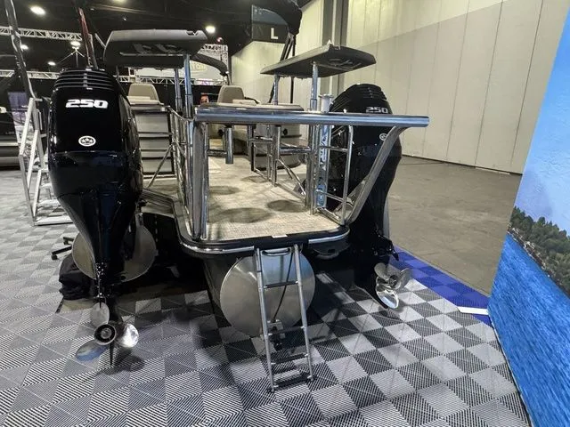 Slide: The Image of Vanderbilt 700T 2026 - 10