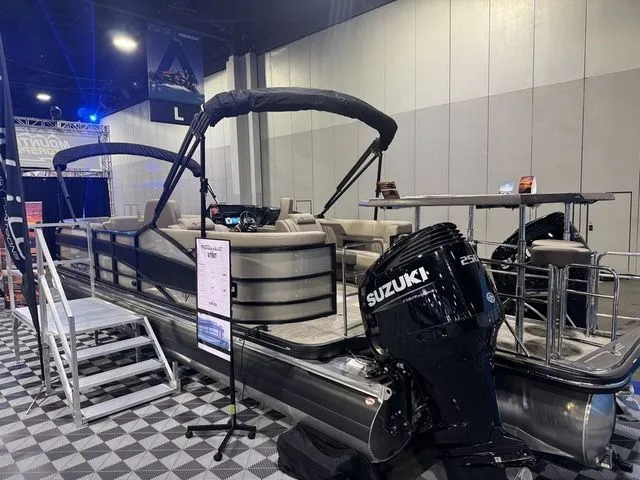 Slide: The Image of Vanderbilt 700T 2026 - 3