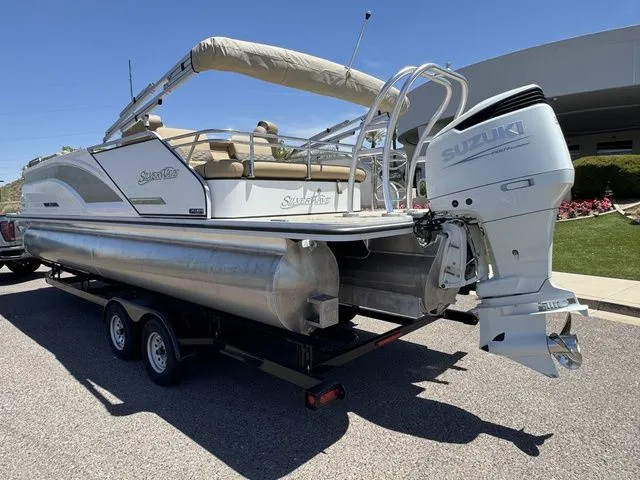 Slide: The Image of Silver Wave 2610 SW7 JS 2024 - 5