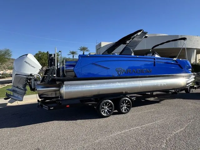 Slide: The Image of Paradigm Boats 25SS 2026 - 7