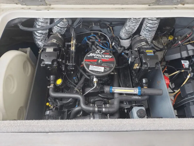 Slide: The Image of Bayliner 225 2008 - 10