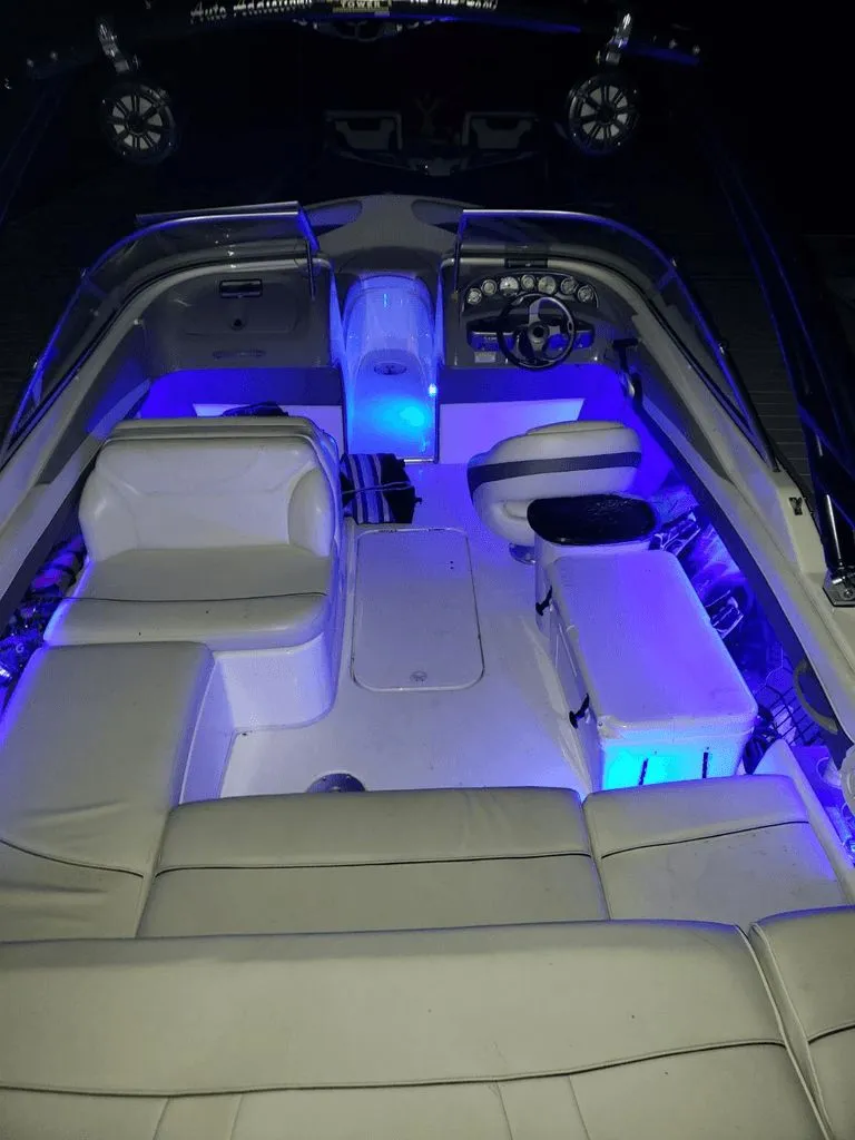 Slide: The Image of Bayliner 225 2008 - 5