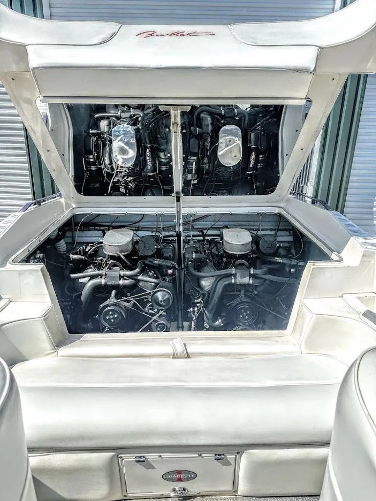 Slide: The Image of Cigarette 31 Bullet 1992 - 22