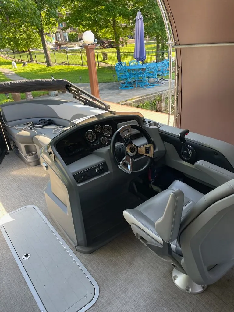 Slide: The Image of Avalon VSZ VRB 2023 - 3