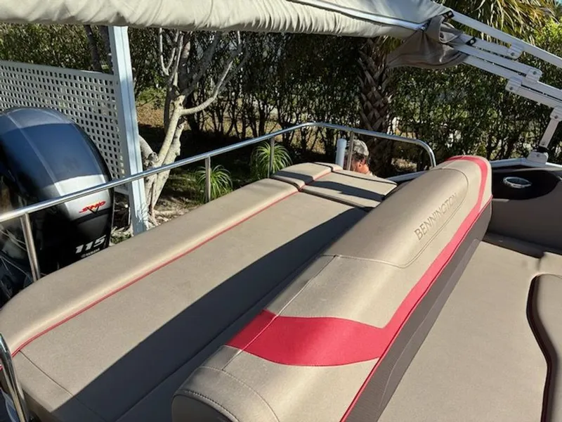 Slide: The Image of Bennington 20SXSB 2022 - 4