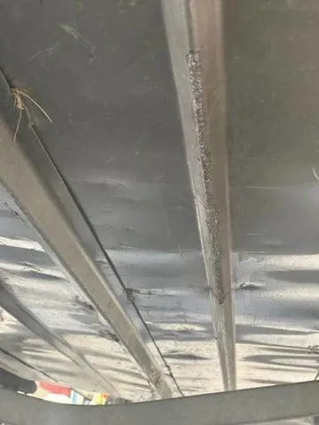 Slide: The Image of Smoker Craft Sportsman 1860 AS IS 2002 - 9