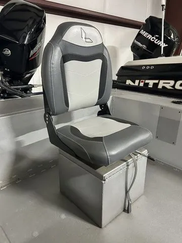 Slide: The Image of Lowe Skorpion SS 2023 - 7