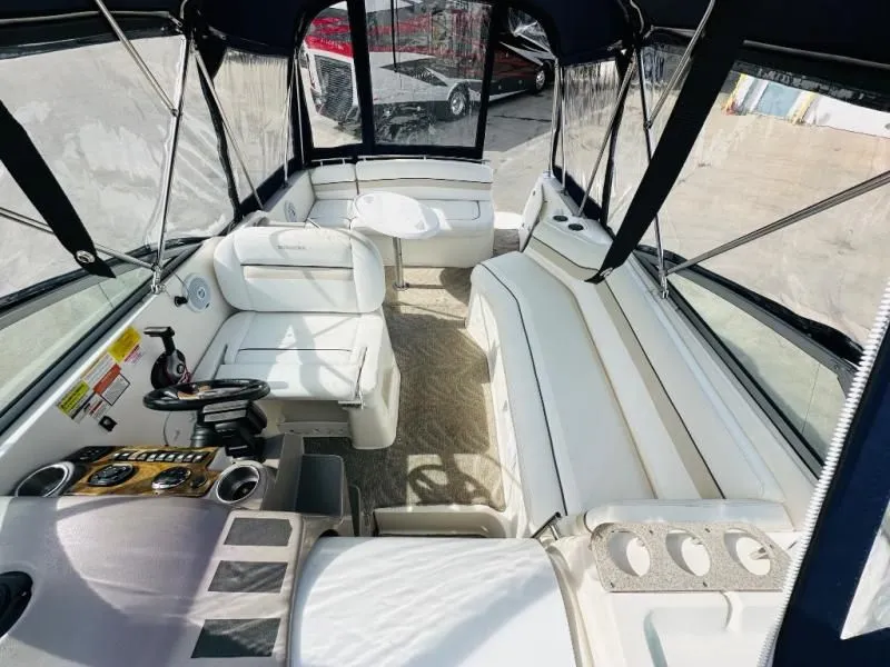 Slide: The Image of Express Cruiser 250 2007 - 7