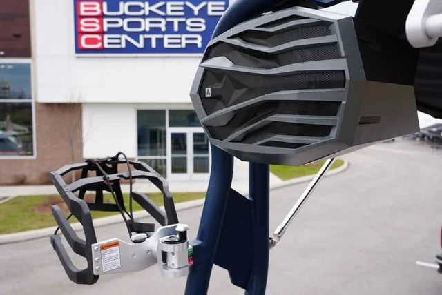 Slide: The Image of Nautique Super Air Nautique GS22 2026 - 13