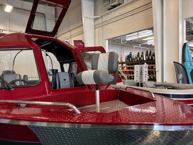 Slide: The Image of Duckworth 24 Pacific Navigator 2025 - 12