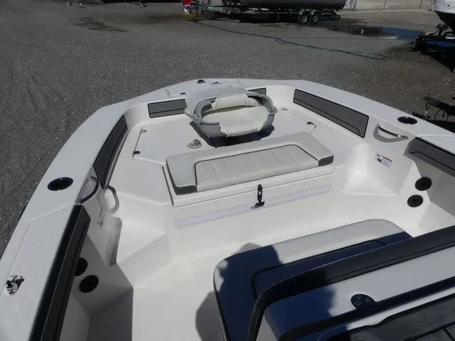 Slide: The Image of Yamaha 190 FSH 2018 - 10