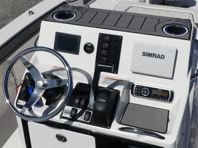 Slide: The Image of Yamaha 190 FSH 2018 - 13