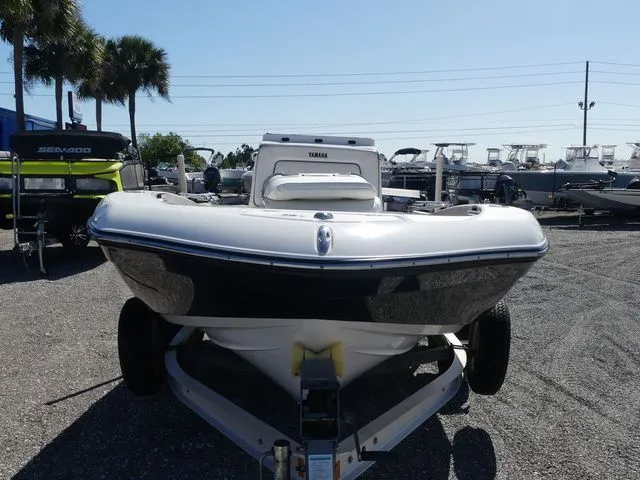 Slide: The Image of Yamaha 190 FSH 2018 - 2