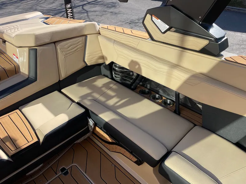 Slide: The Image of Nautique G23 2026 - 9