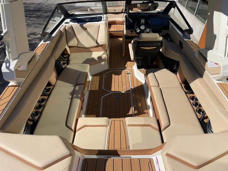 Slide: The Image of Nautique G23 2026 - 5