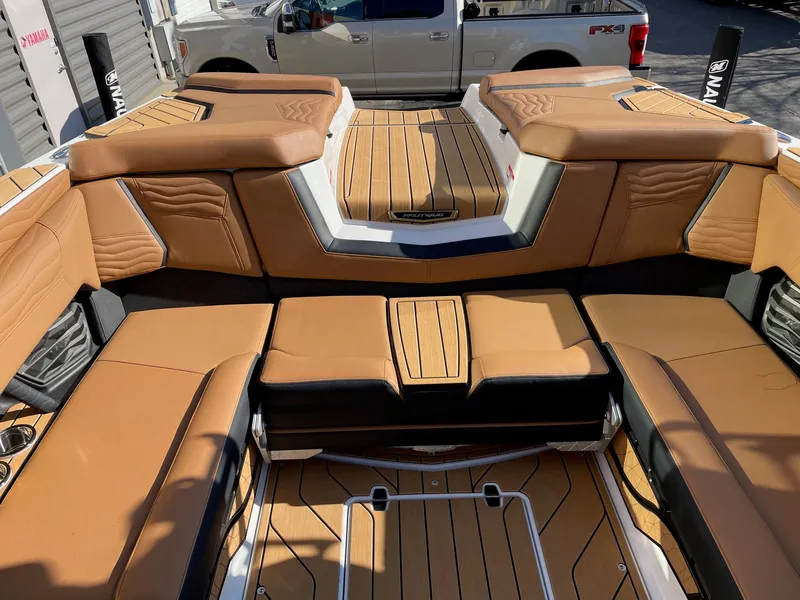 Slide: The Image of Nautique G23 2026 - 8