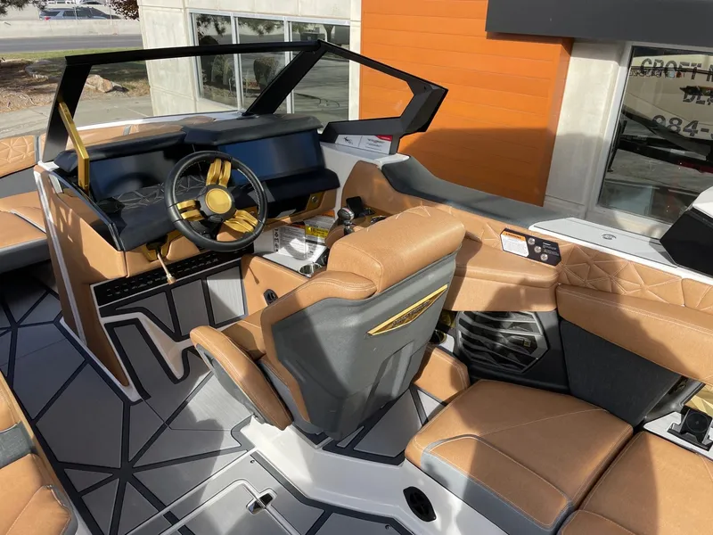 Slide: The Image of Nautique Super Air Nautique G23 Paragon 2024 - 6