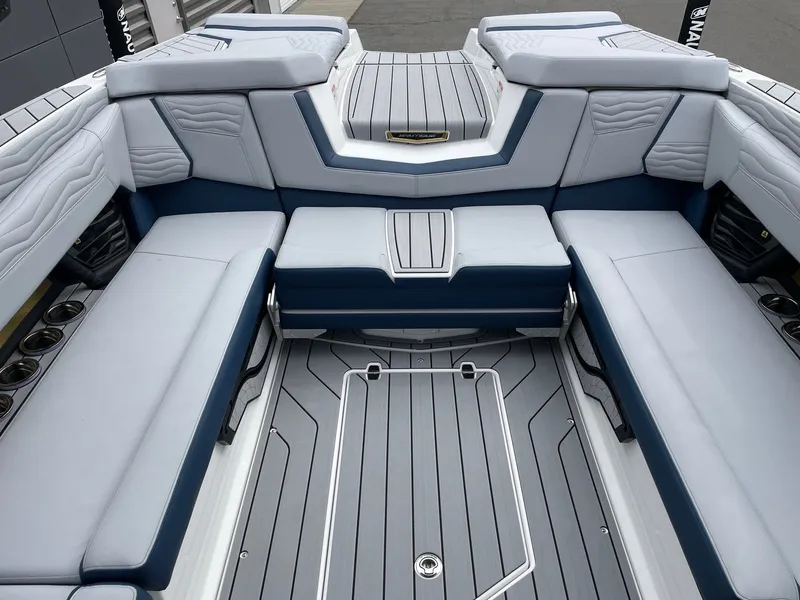 Slide: The Image of Nautique G25 2026 - 8