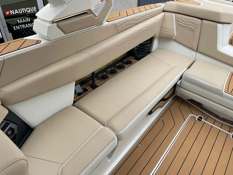 Slide: The Image of Nautique G25 2026 - 7