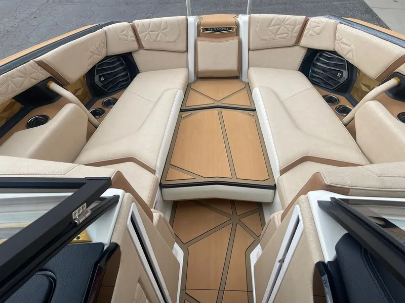 Slide: The Image of Nautique Super Air Nautique G25 Paragon 2026 - 11