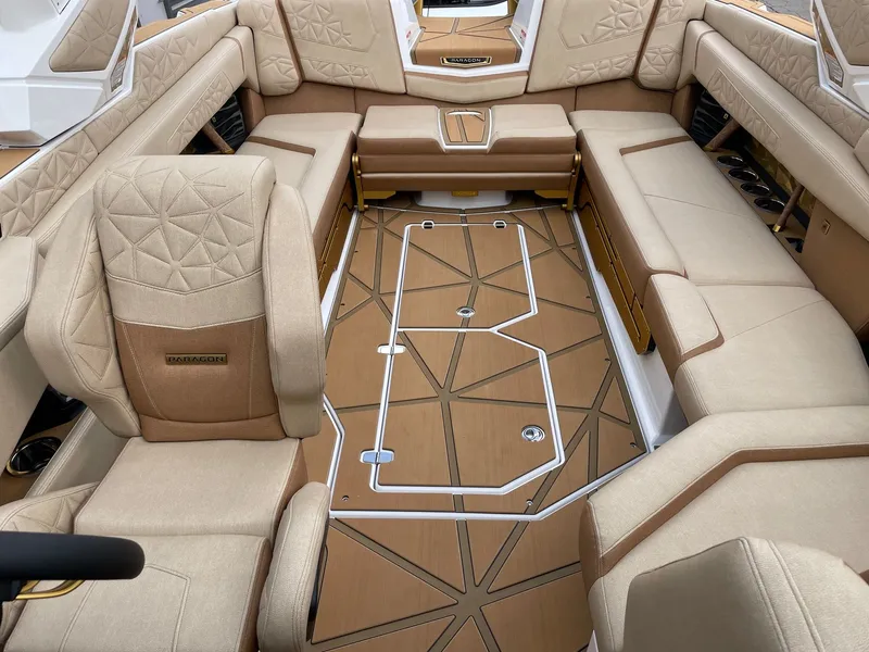 Slide: The Image of Nautique Super Air Nautique G25 Paragon 2026 - 12