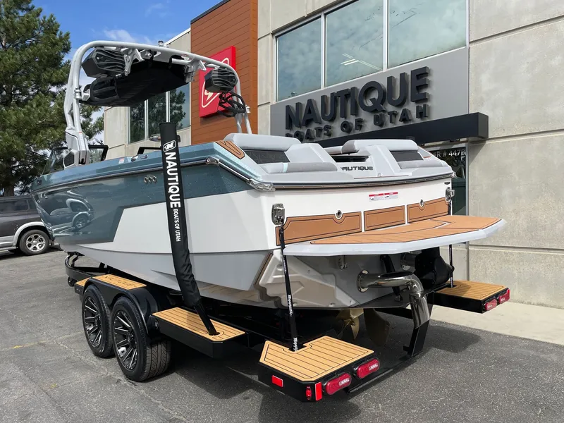 Slide: The Image of Nautique GS24 2026 - 3