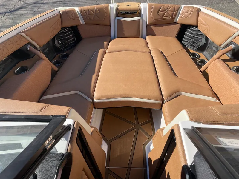 Slide: The Image of Nautique Super Air Nautique G25 Paragon 2025 - 10