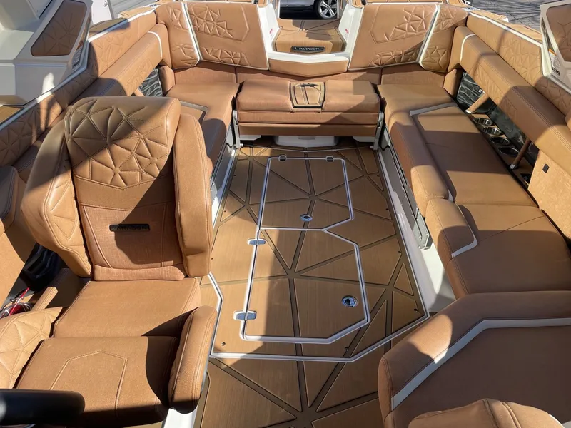 Slide: The Image of Nautique Super Air Nautique G25 Paragon 2025 - 11