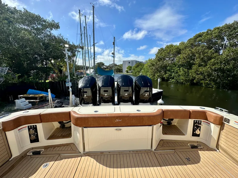 Slide: The Image of Scout 530 LXF 2026 - 8