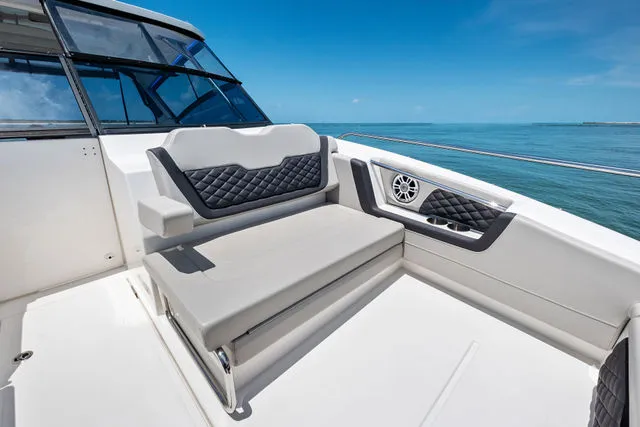 Slide: The Image of Aquila 36 Sport 2023 - 50