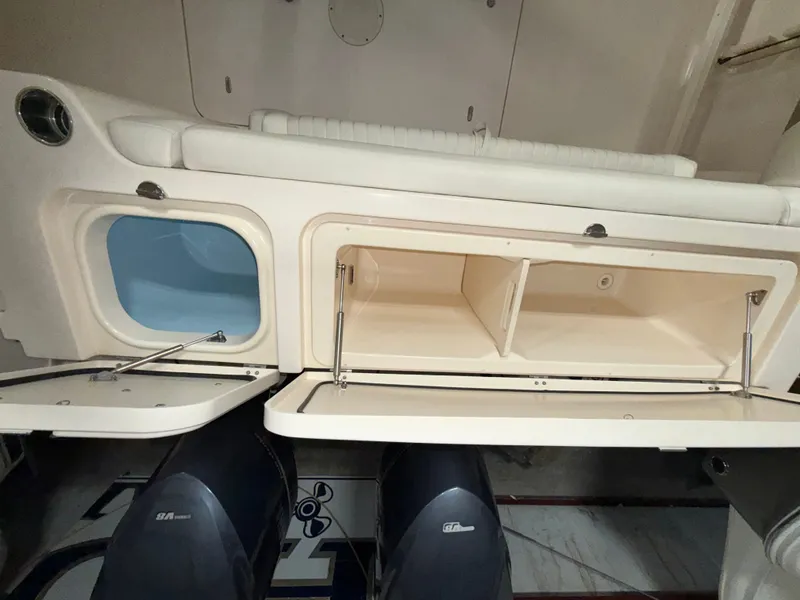 Slide: The Image of Grady-White Freedom 335 2013 - 14