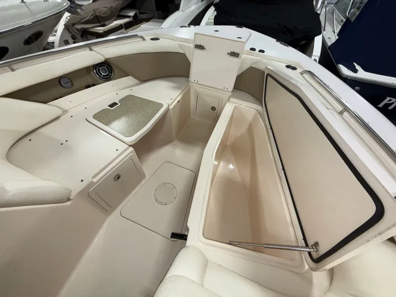 Slide: The Image of Grady-White Freedom 335 2013 - 9