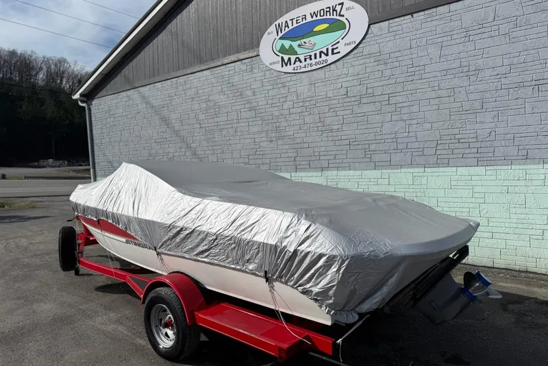 Slide: The Image of Covered 2008 Stingray 205 LS/LX/LR boat on trailer at Water Workz Marine. - 10