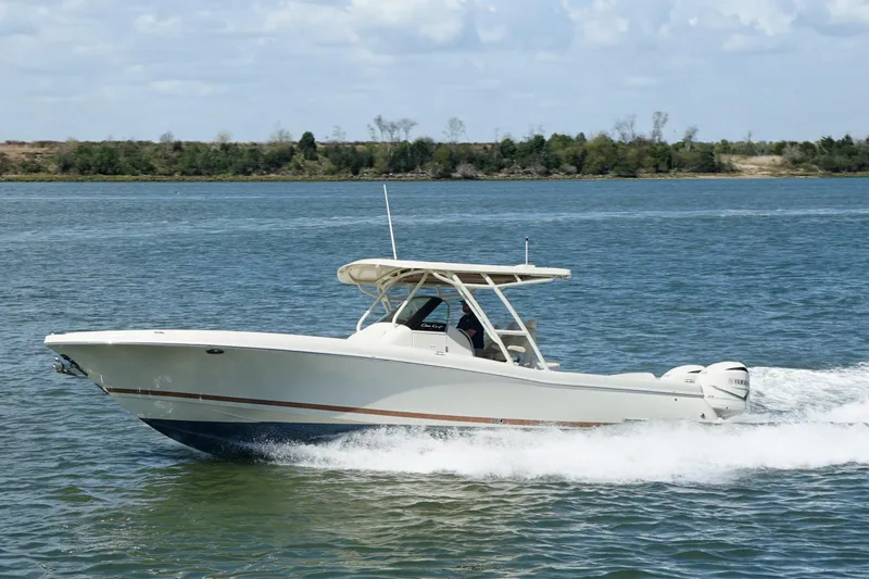 Slide: The Image of Chris-Craft 34- Catalina Grace- Profile - 21