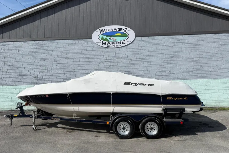 Slide: The Image of Covered 1998 Bryant 214 Limited boat on trailer at Water Workz Marine. - 12