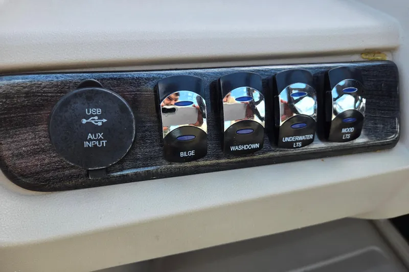 Slide: The Image of Control panel of 2020 Avalon LSZ VRB - 24' with USB and light switches. - 23