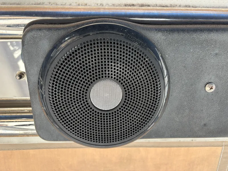 Slide: The Image of Speaker on a 2016 Marlow-Hunter 37 boat. - 43