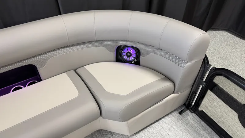 Slide: The Image of Premier 250SUNSATION 2027 - 20