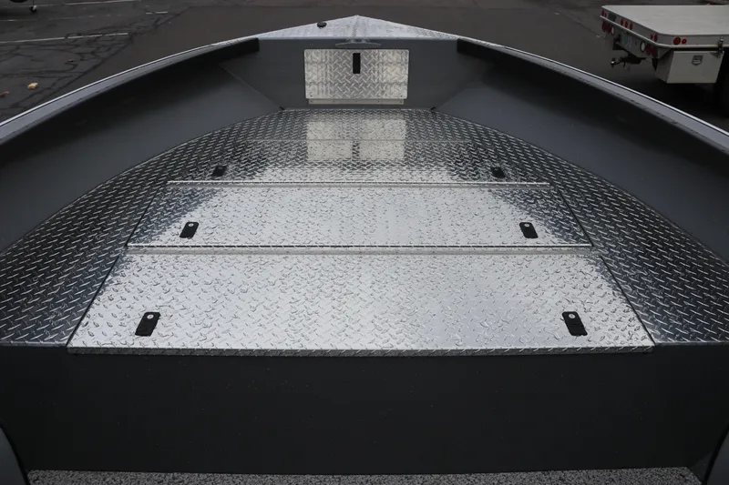 Slide: The Image of 2026 Alumaweld Columbia 23 boat deck with diamond plate finish. - 3