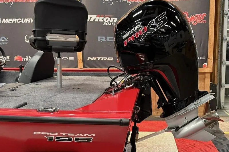 Slide: The Image of 2026 Tracker Pro Team 195 Tournament Edition boat with Mercury Pro XS engine. - 4