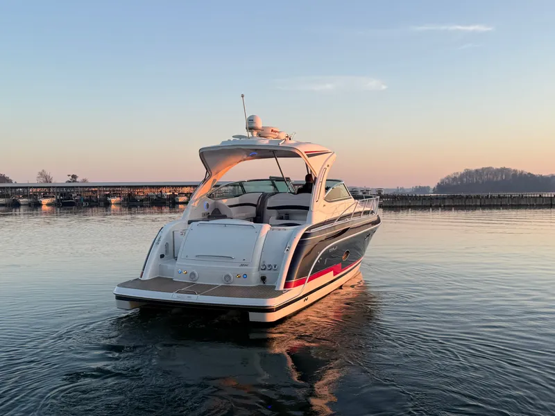 Slide: The Image of Formula 37 Performance Cruiser 2015 - 17