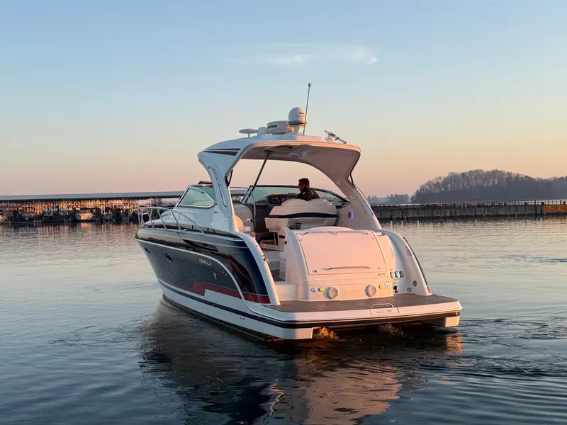 Slide: The Image of Formula 37 Performance Cruiser 2015 - 22