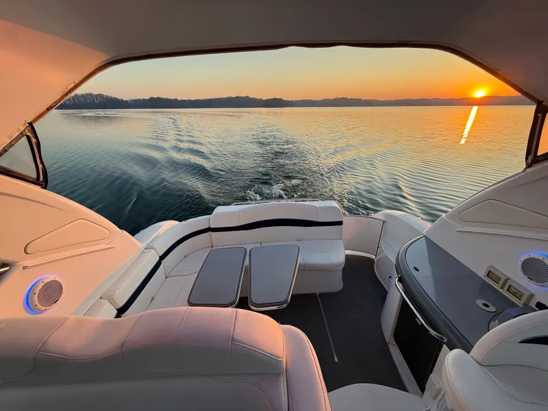 Slide: The Image of Formula 37 Performance Cruiser 2015 - 25