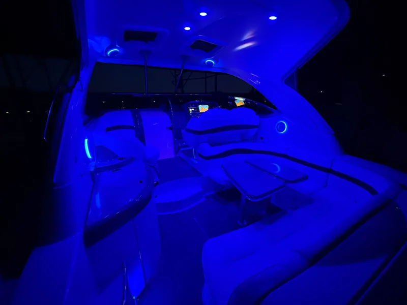 Slide: The Image of Formula 37 Performance Cruiser 2015 - 27
