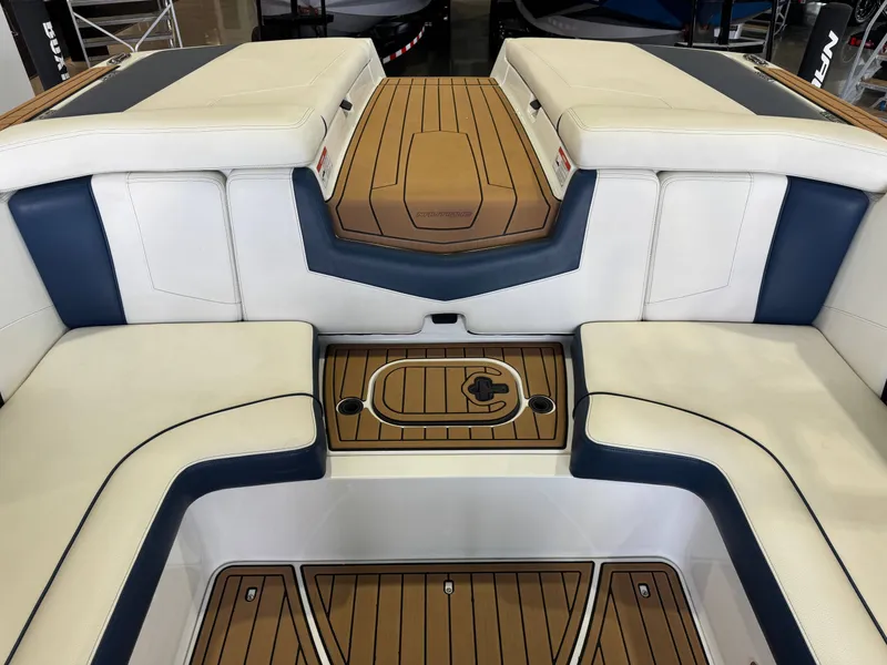 Slide: The Image of Nautique Super Air Nautique 230 2019 - 27