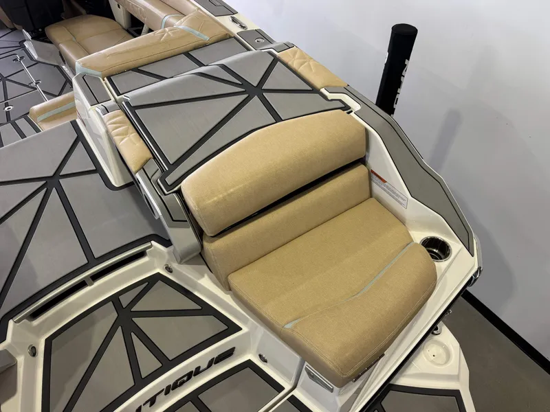 Slide: The Image of Nautique Super Air Nautique 23 Paragon 2025 - 11