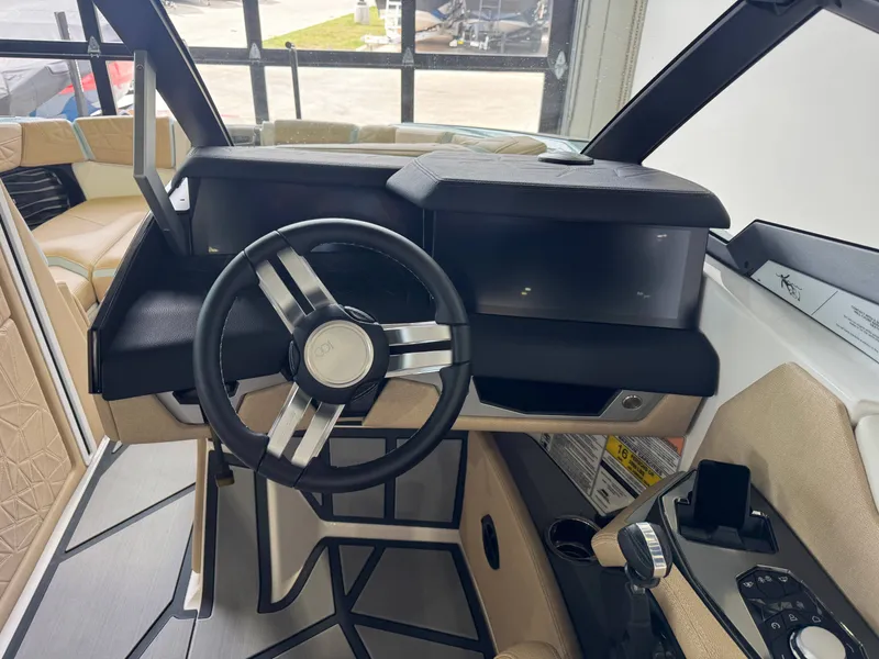 Slide: The Image of Nautique Super Air Nautique G23 Paragon 2025 - 29