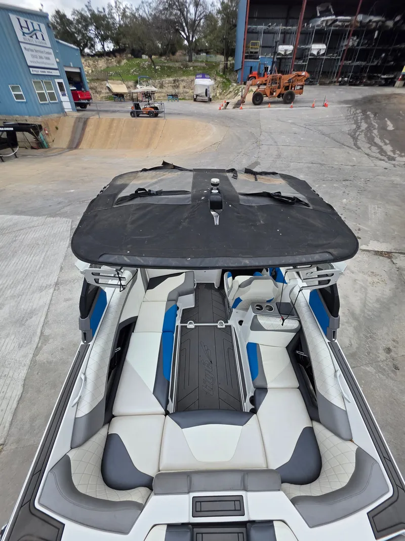 Slide: The Image of Tig Z3 2017 - 11