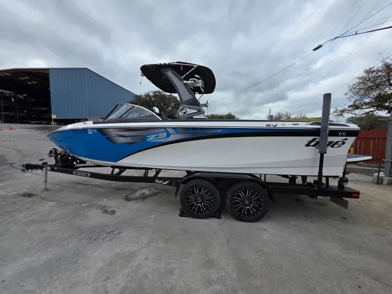 Slide: The Image of Tig Z3 2017 - 25